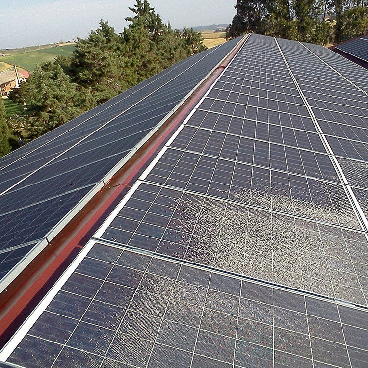 12 Jahre Fertigung 415Wp Solarpanel für die Anpassung von Logo-Drucken und Heimatenergie